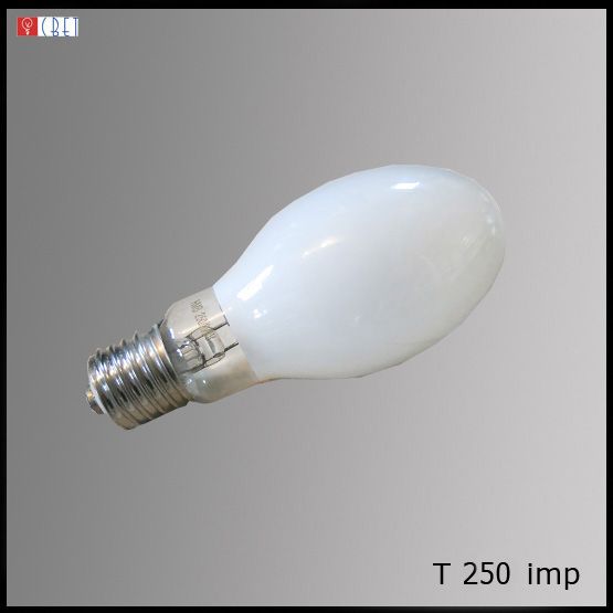 На фотографії Лампа метало-галогенова T 250 IMP з розділу Галогенні колір корпусу Білий матовий на  джерела світла